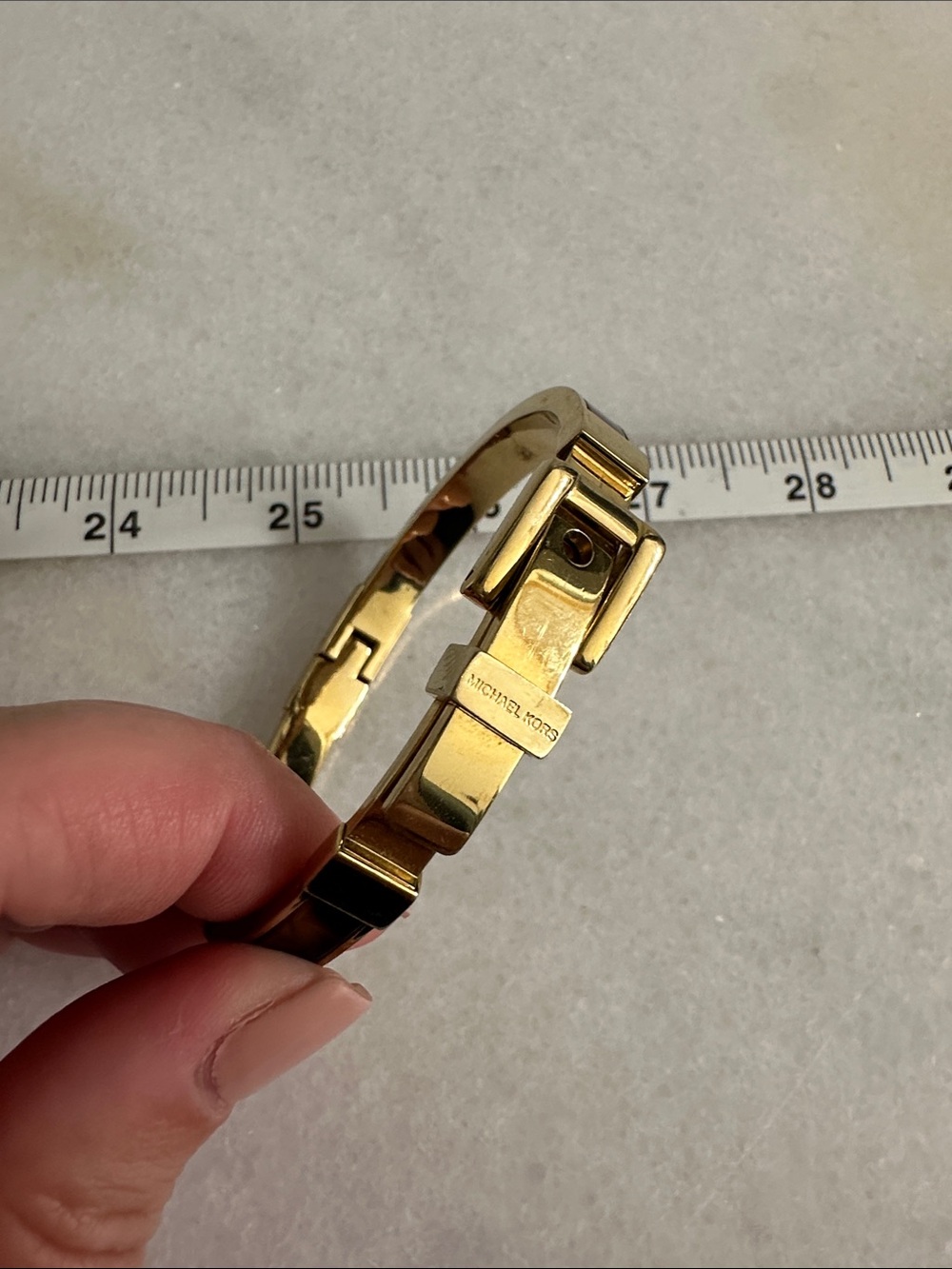 Michael Kors Polished Gold-Tone Tortoise Shell Link Bracelet